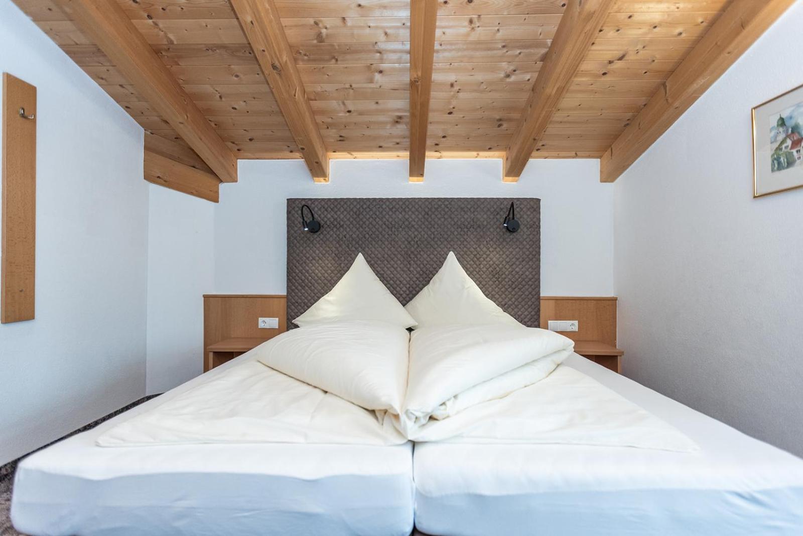 Hotel Garni Ehrenreich Зёльден Экстерьер фото